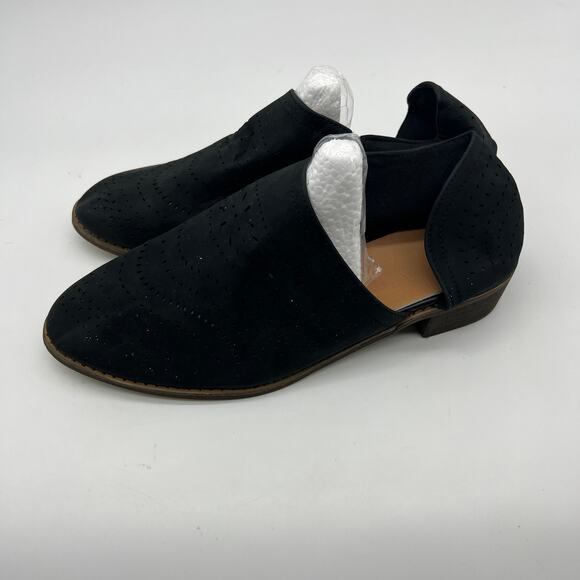 Womens Shoes Casual Flat Slip On Closed Toe Black Color Size 10US / 42CN - Picture 3 of 7